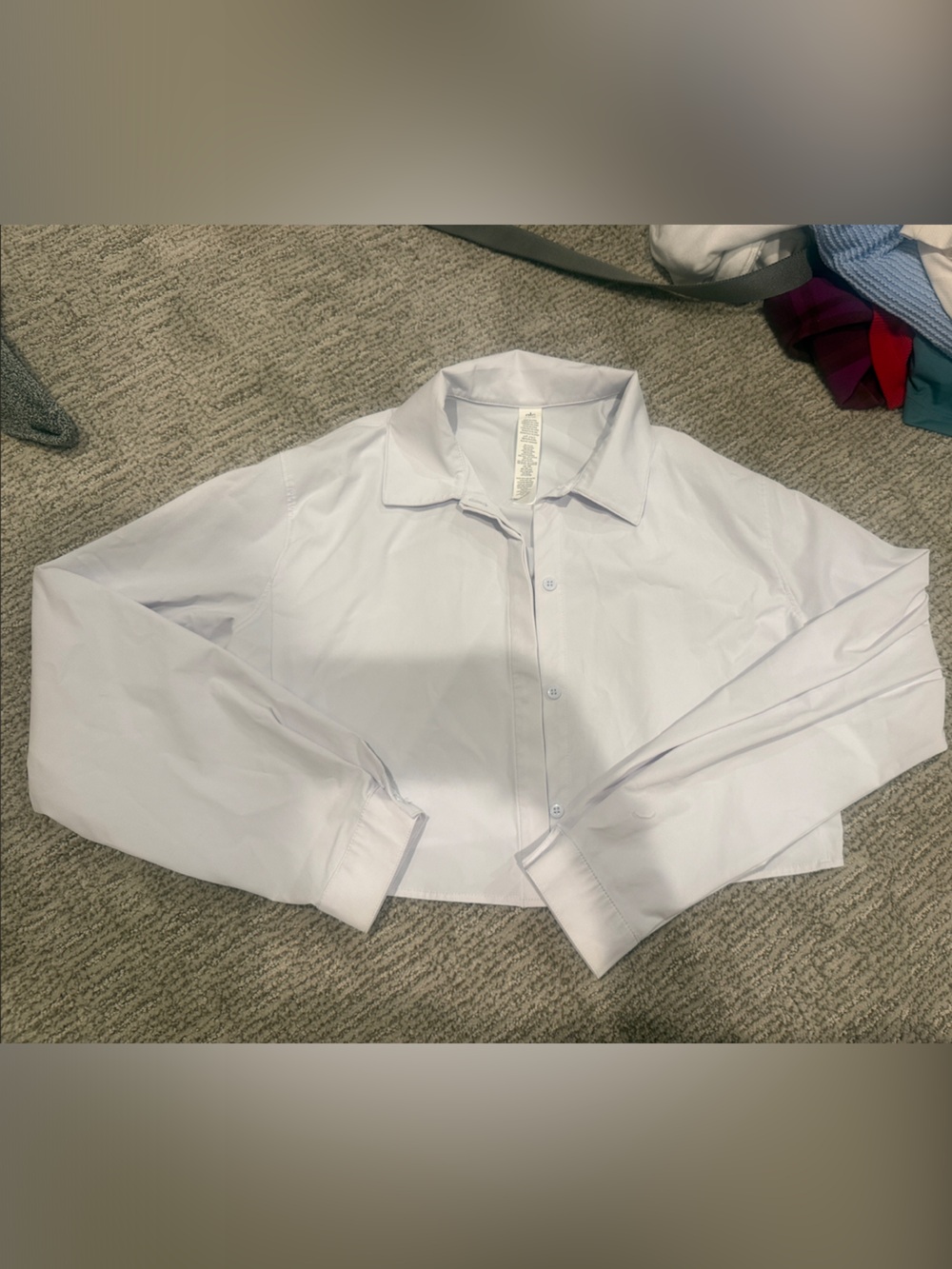 ALO Yoga White Women's Button-Down Shirt